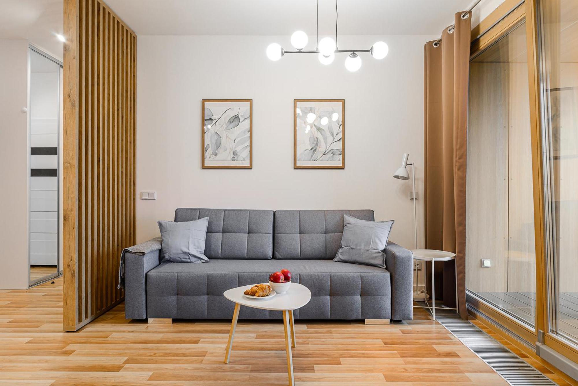 19 Dzielnica Kolejowa P&O Serviced Apartments Warschau Buitenkant foto