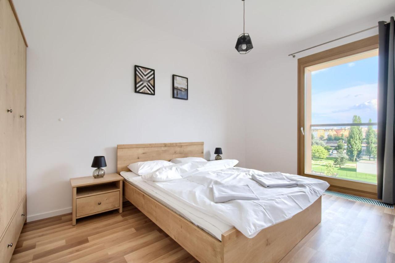 19 Dzielnica Kolejowa P&O Serviced Apartments Warschau Buitenkant foto